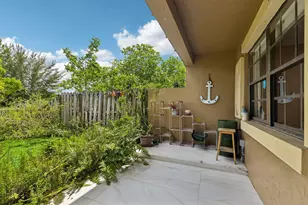 2656 Riverside Dr, Coral Springs, FL 33065 - Photo 25