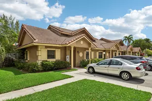 2656 Riverside Dr, Coral Springs, FL 33065 - Photo 27
