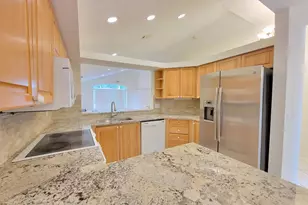 3041 Casa Rio Ct, Riviera Beach, FL 33418 - Photo 7