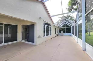 3041 Casa Rio Ct, Riviera Beach, FL 33418 - Photo 19