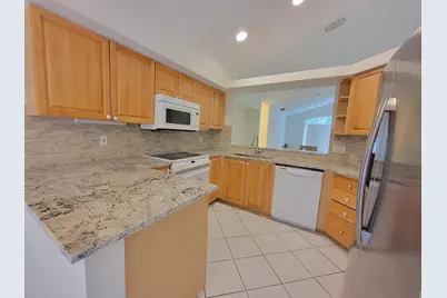 3041 Casa Rio Court, Riviera Beach, FL 33418 - Photo 5