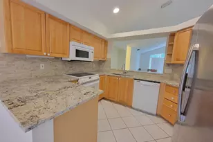 3041 Casa Rio Ct, Riviera Beach, FL 33418 - Photo 5