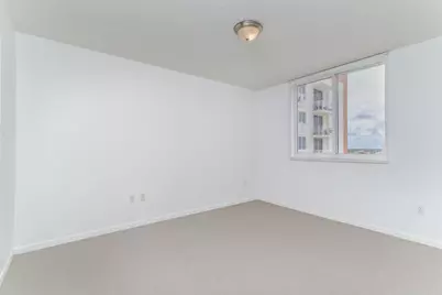 18800 NE 29th Avenue #923, Miami, FL 33180 - Photo 11