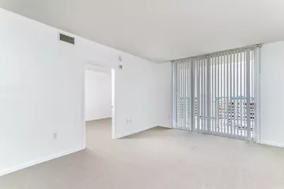 18800 NE 29th Avenue #923, Miami, FL 33180 - Photo 5