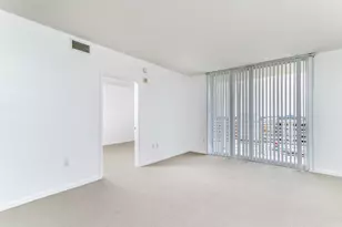18800 NE 29th Ave, Miami, FL 33180 - Photo 5