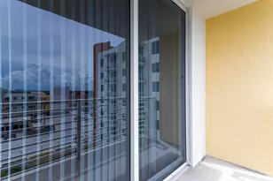 18800 NE 29th Ave, Miami, FL 33180 - Photo 19