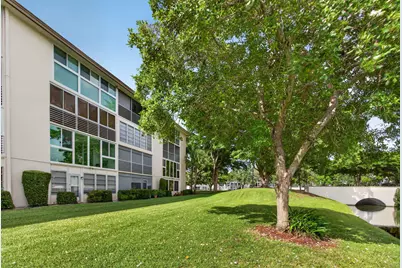 3205 Portofino Point #C2, Coconut Creek, FL 33066 - Photo 47