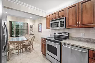 7 Southport Ln, Boynton Beach, FL 33436 - Photo 7