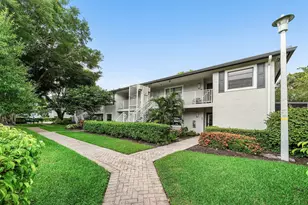 7 Southport Ln, Boynton Beach, FL 33436 - Photo 3