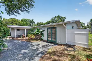 2709 SW 6th St, Boynton Beach, FL 33435 - Photo 9