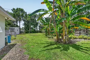 2709 SW 6th St, Boynton Beach, FL 33435 - Photo 15