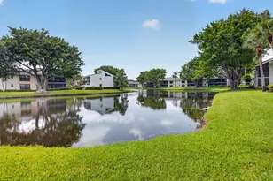 6800 Willow Wood Dr, Boca Raton, FL 33434 - Photo 43
