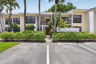 6800 Willow Wood Dr, Boca Raton, FL 33434 - Photo 1