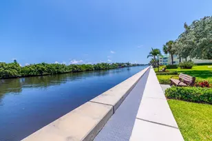 30 Colonial Club Dr, Boynton Beach, FL 33435 - Photo 15