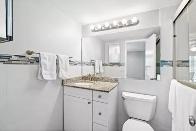 2046 Rexford C, Boca Raton, FL 33434 - Photo 15