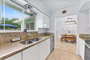 1257 NW 5th St, Boca Raton, FL 33486 - Photo 17
