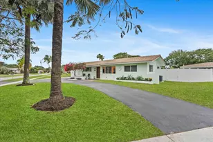 1257 NW 5th St, Boca Raton, FL 33486 - Photo 3