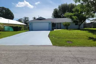 1841 SE Camden St, Port Saint Lucie, FL 34952 - Photo 3