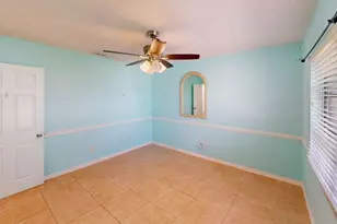 1841 SE Camden St, Port Saint Lucie, FL 34952 - Photo 21