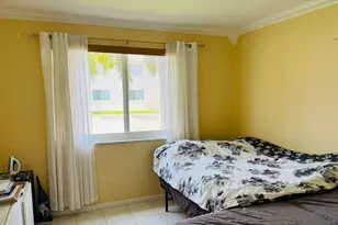 1851 NE 62nd St, Fort Lauderdale, FL 33308 - Photo 11