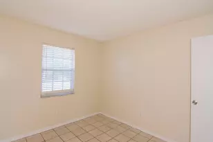 1190 SE Puritan Ln, Port Saint Lucie, FL 34983 - Photo 25