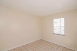 1190 SE Puritan Ln, Port Saint Lucie, FL 34983 - Photo 21