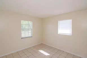 1190 SE Puritan Ln, Port Saint Lucie, FL 34983 - Photo 19