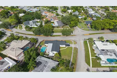 4601 W Hawthorne Circle, Hollywood, FL 33021 - Photo 37