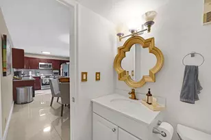 8910 SW 20th Pl, Davie, FL 33324 - Photo 13