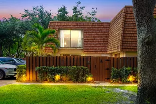 8910 SW 20th Pl, Davie, FL 33324 - Photo 27