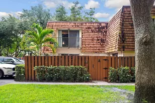 8910 SW 20th Pl, Davie, FL 33324 - Photo 33