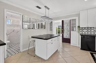 421 SW 2nd St, Boca Raton, FL 33432 - Photo 9