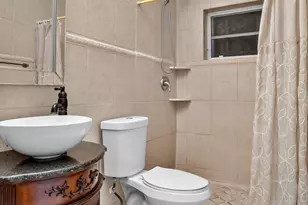 421 SW 2nd St, Boca Raton, FL 33432 - Photo 23