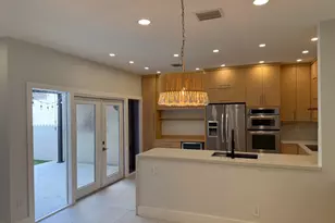 1085 River Birch St, Hollywood, FL 33019 - Photo 3