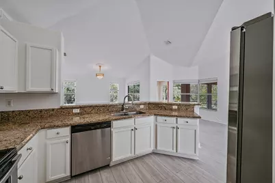8671 155th Place N, Palm Beach Gardens, FL 33418 - Photo 3