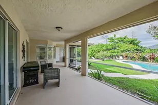 8671 155th Pl N, Palm Beach Gardens, FL 33418 - Photo 13