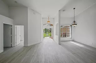 8671 155th Pl N, Palm Beach Gardens, FL 33418 - Photo 41
