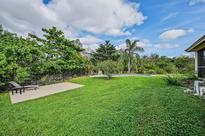 8671 155th Place N, Palm Beach Gardens, FL 33418 - Photo 19
