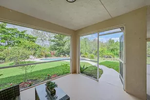 8671 155th Pl N, Palm Beach Gardens, FL 33418 - Photo 7