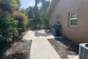 641 W 9th, Riviera Beach, FL 33404 - Photo 17