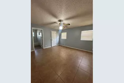 641 W 9th #2, Riviera Beach, FL 33404 - Photo 7