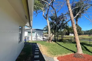 19420 Carolina Cir, Boca Raton, FL 33434 - Photo 15