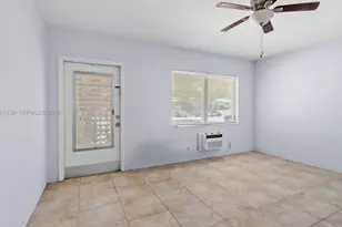 2000 NE 51st Ct, Fort Lauderdale, FL 33308 - Photo 5