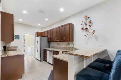 3964 Poinciana Lane, Hollywood, FL 33021 - Photo 5