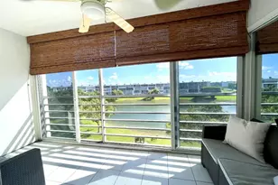 4032 Newcastle B, Boca Raton, FL 33434 - Photo 11