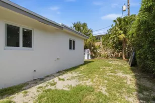 401 SE 1st Ave, Pompano Beach, FL 33060 - Photo 11