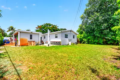 1446 W Perry Street, Lantana, FL 33462 - Photo 29