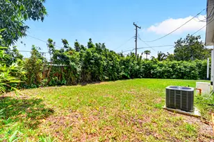 1446 W Perry St, Lantana, FL 33462 - Photo 31