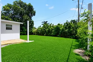 1446 W Perry St, Lantana, FL 33462 - Photo 29