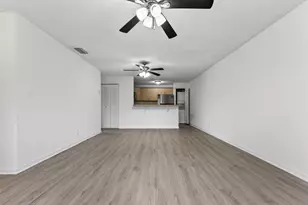 4983 NW 95th Ave, Sunrise, FL 33351 - Photo 17